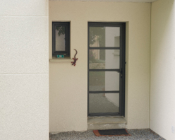 Porte d'entrée PVC